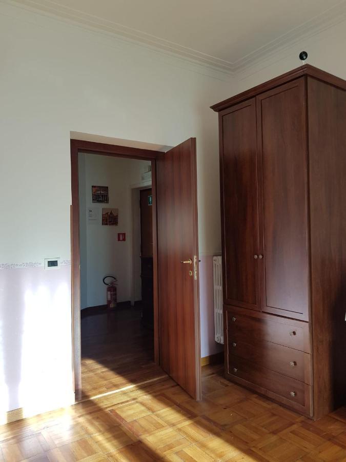 Rent Rooms Filomena E Francesca Róma Kültér fotó